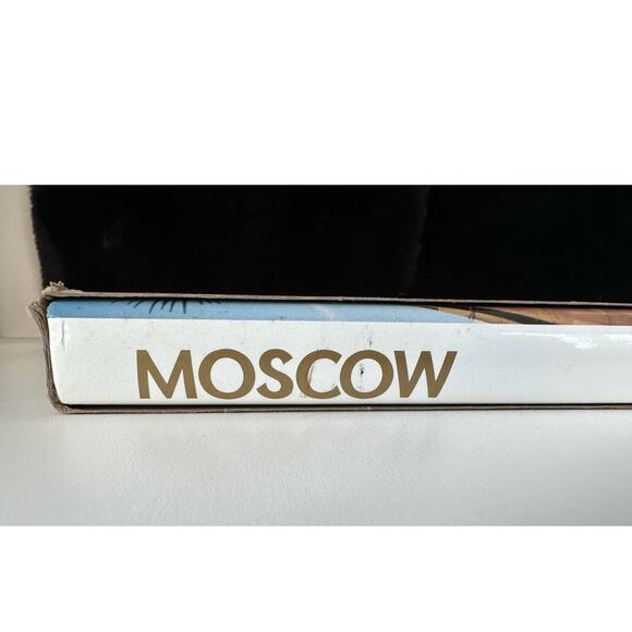Vintage 1989 Moscow Moskau Hardcover Photo Album First English Translation - Picture 3 of 13